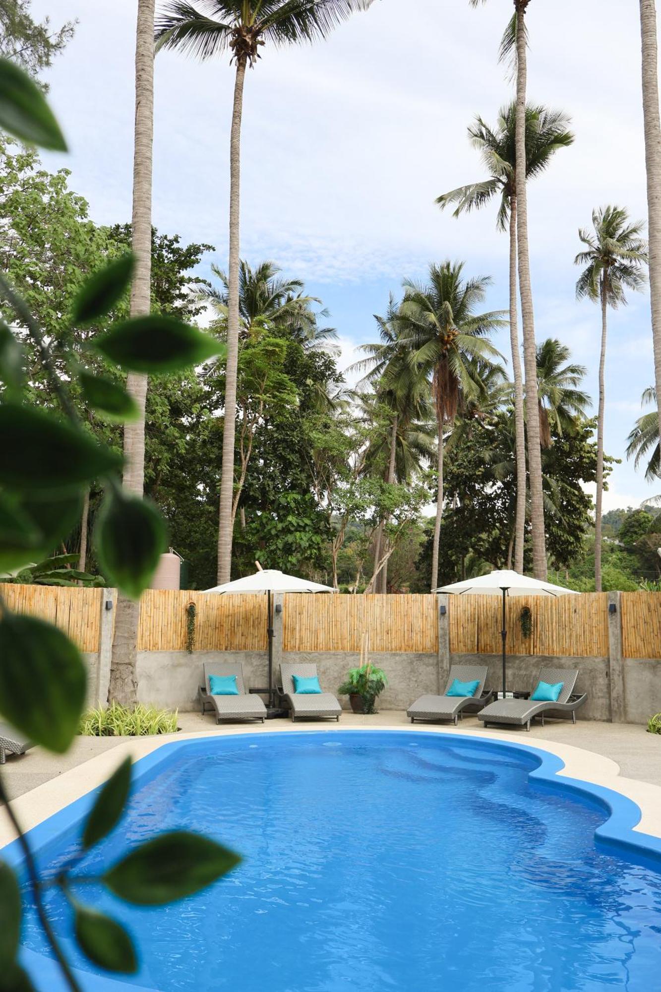 เดอะ เลซี่ ลอดจ์ Hotel เกาะลันตา ภายนอก รูปภาพ